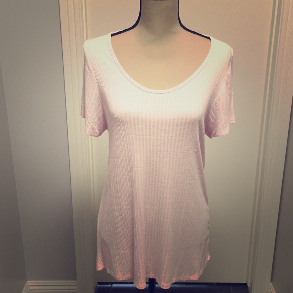 LuLaRoe Large Classic Tee